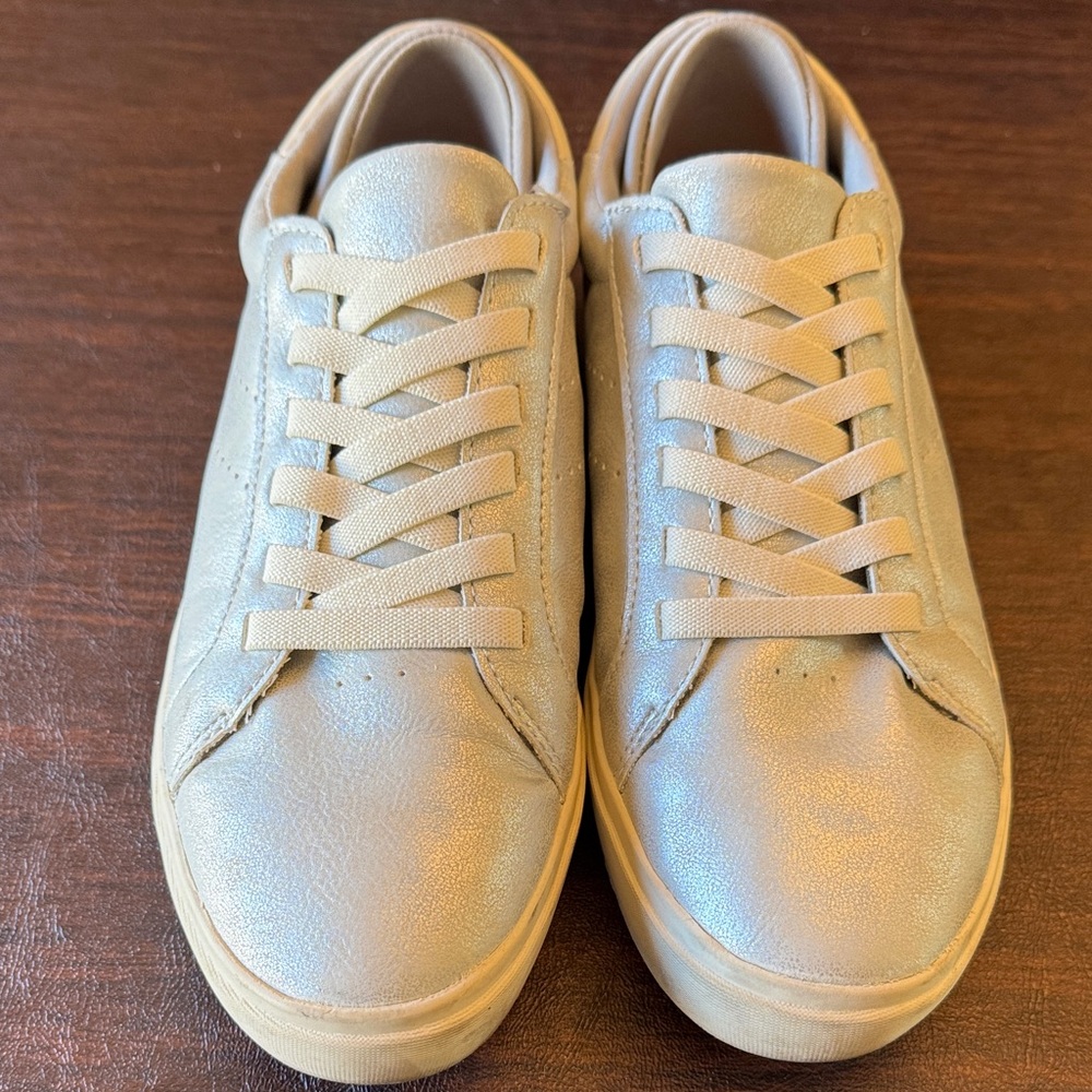 Dr. Scholl's Silver Sneakers